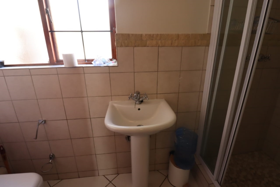 4 Bedroom Property for Sale in Hillside Free State